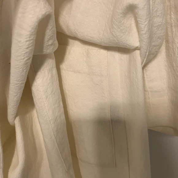 NWOT Morgane Le Fay textured linen ruffle coat - Picture 4 of 9